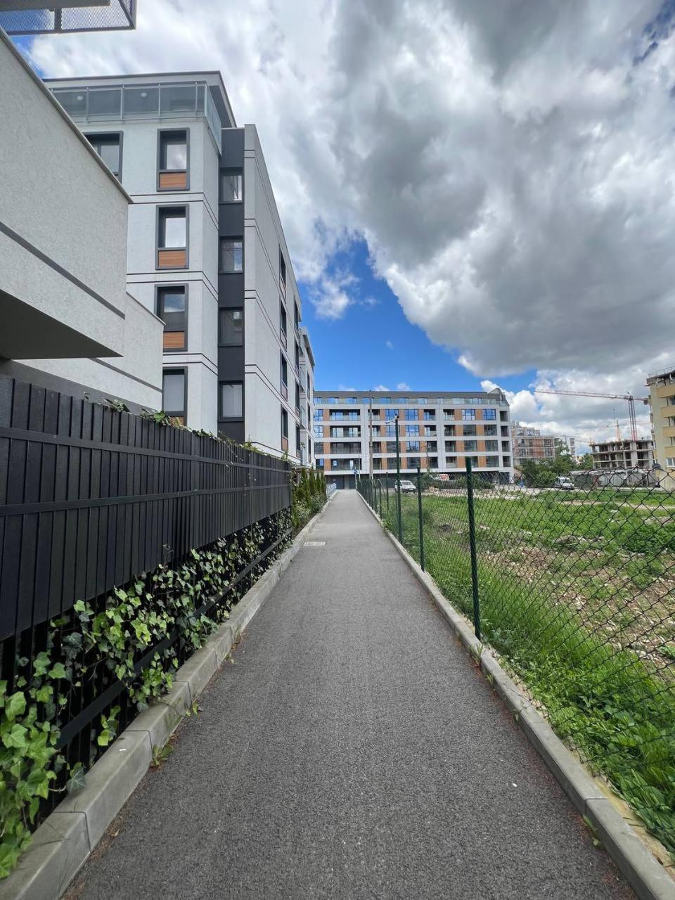 7Th Sense Boutique Apartments Sofia Exterior photo