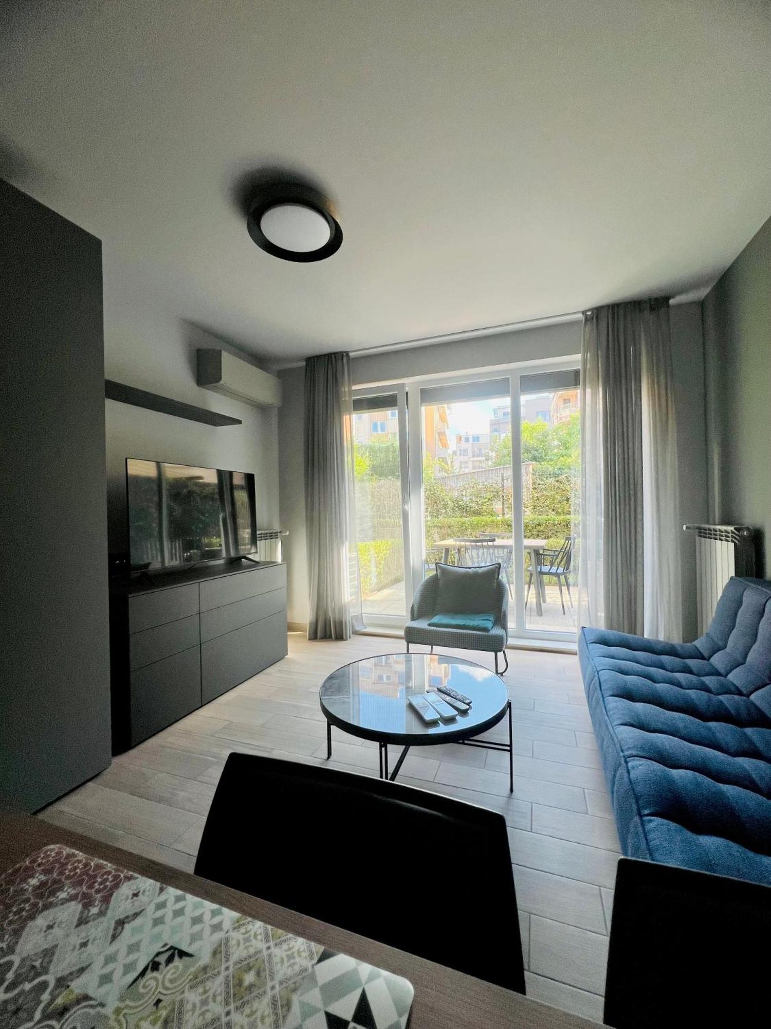7Th Sense Boutique Apartments Sofia Exterior photo